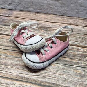 Baby/Toddler Converse Chuck Taylor All Star Shoes Size 6